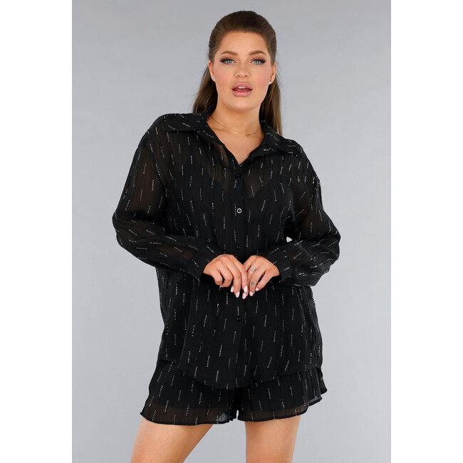 Schwarzes zweiteiliges Set mit durchsichtiger Bluse und elastischer Short