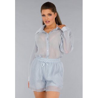 Hellblaues Co-Ord Set mit Bluse und Short