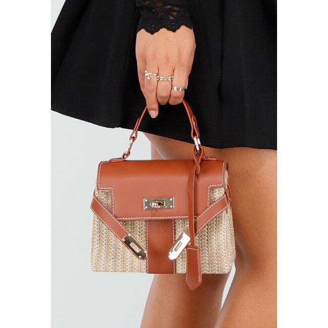 Kleine Handtasche aus Raffia mit brauner Lederoptik