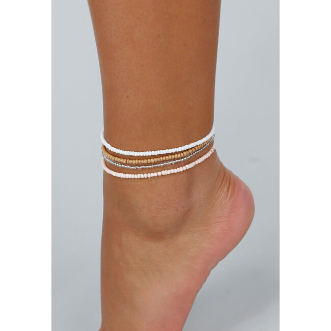 4-teiliges Knöchelarmband-Set mit rosa Perlen