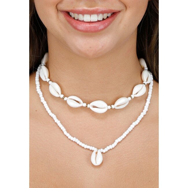 2-teiliges Halsketten-Set mit weißen Kauri-Muscheln und Rocailles-Perlen