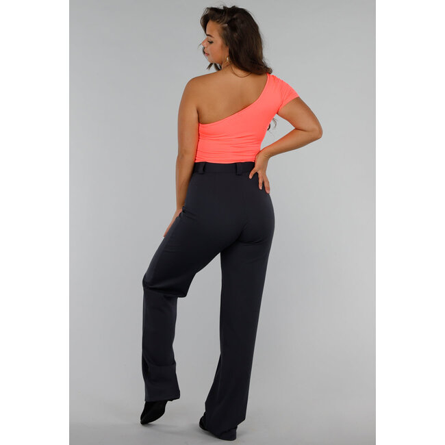 Neonfarbenes korallenrotes One-Shoulder-Top in Cropped Model