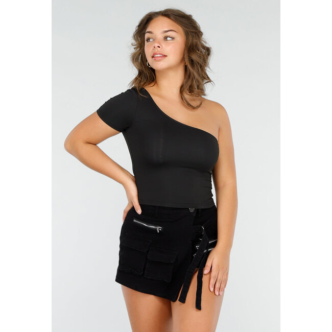 Schwarzes Stretch-Crop-Top mit einer Schulter
