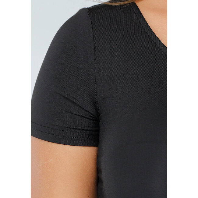 Schwarzes Stretch-Crop-Top mit einer Schulter