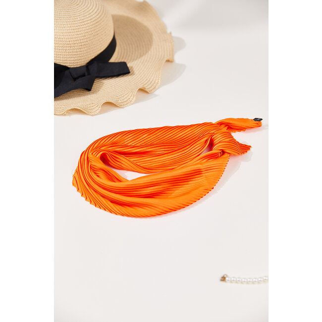 Orangefarbener gerippter Stoffschal mit Babylock