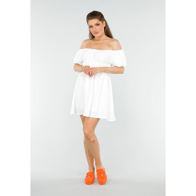 Stylisches schulterfreies weißes Kleid mit viel Stretch