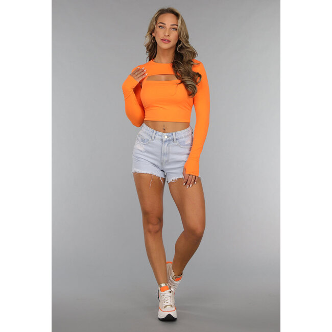 Leuchtend orangefarbener Bolero