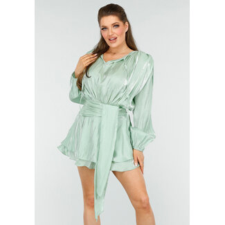 Schimmerndes mintgrünes Kleid mit Schleife