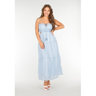 Hellblaues Maxikleid mit Spaghetti-Trägern