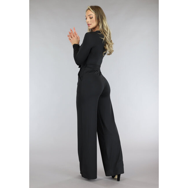 Schwarzer Jumpsuit mit weitem Bein und Taillenband