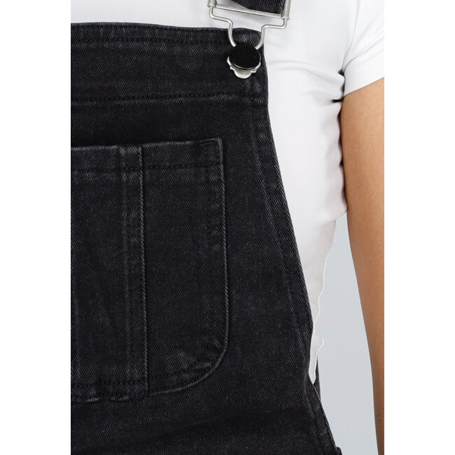 Schwarzer ärmelloser Jumpsuit mit Hosenträgern und Knopfverschluss
