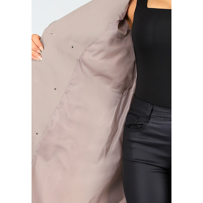 Taupefarbener Trenchcoat mit Knopfverschluss und Schnallen