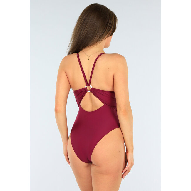 Weinroter Badeanzug mit Cut-out und Scrunch-Detail