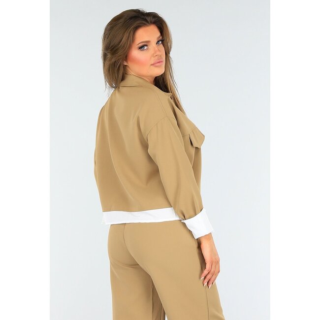 Zweiteiliges Set in Camel mit elastischem Bund und Blusendetail