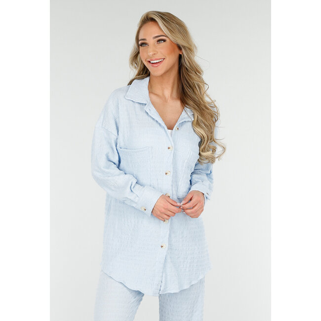 Hellblaues Stretch-Set mit hoher Taille und Knopfverschluss