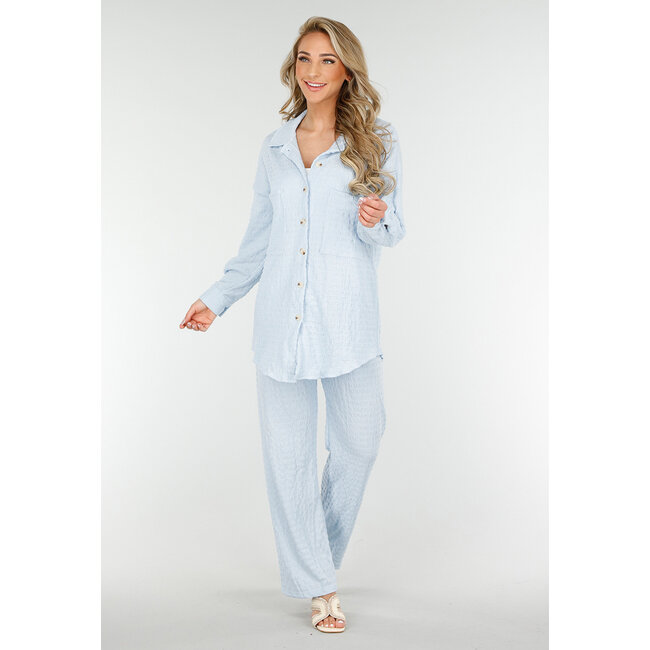 Hellblaues Stretch-Set mit hoher Taille und Knopfverschluss