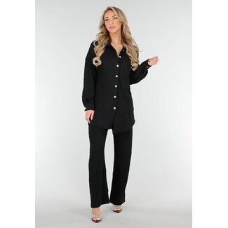 Schwarzes Crinkle Stretch Set mit Bluse und Hose