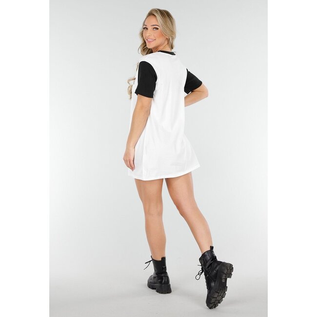 Weißes T-Shirt-Kleid mit schwarzem Text und Leoparden-Print 'California Los Angeles'
