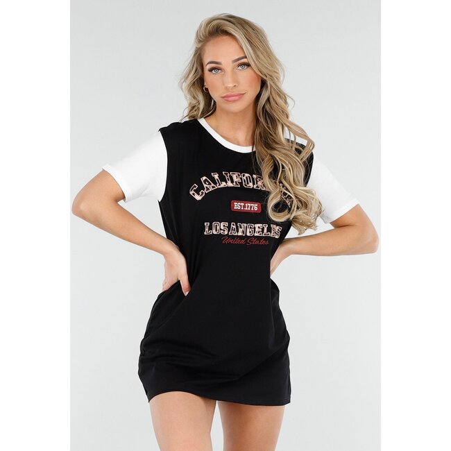 Schwarz-weißes T-Shirt-Kleid in Übergröße mit California Los Angeles Text