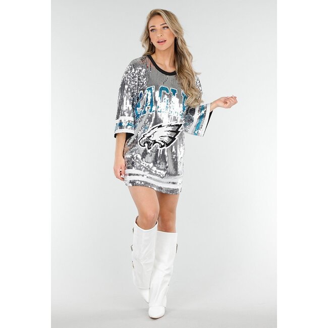 Silbernes übergroßes Eagles Eagle Jersey Kleid mit Pailletten