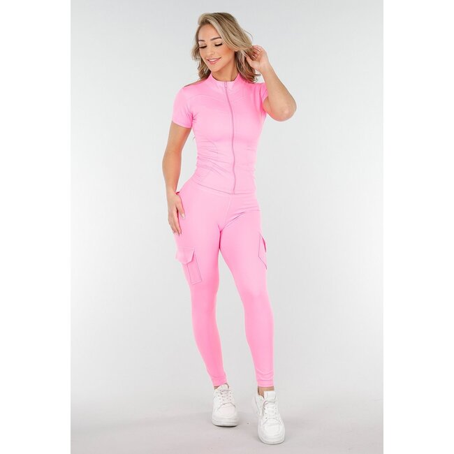 Rosa Cargo-Trainingsanzug mit Scrunch, kurzen Ärmeln und Reißverschluss