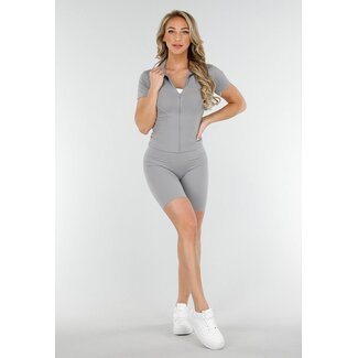Graues Sport-Set mit Sculpting Short