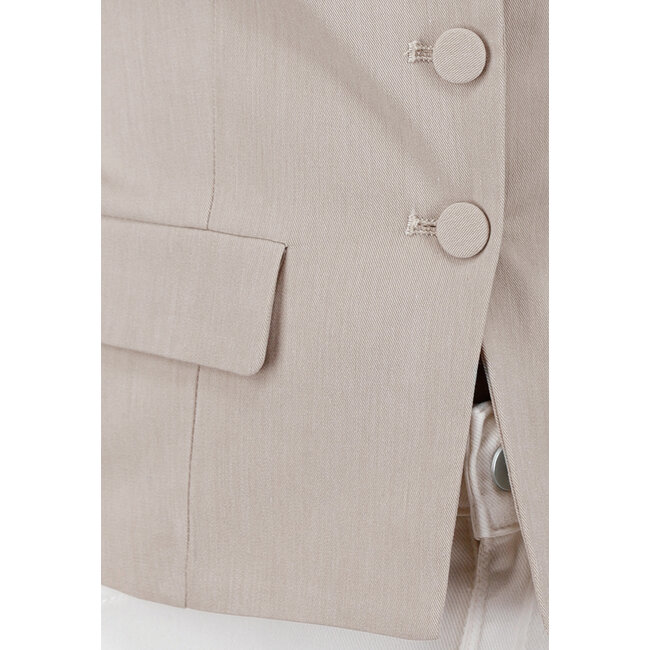 Beigefarbenes Cropped Fit Top im Blazer-Look mit Innenfutter und Knopfverschluss