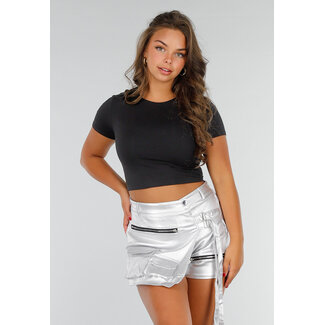 Schwarzes Stretch-Croptop mit kurzen Ärmeln