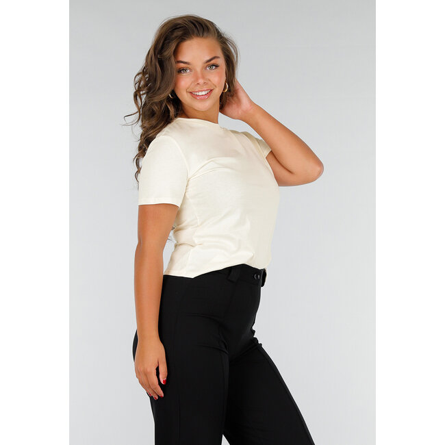 Beigefarbenes Basic T-Shirt aus Baumwolle mit Stretch, kurzen Ärmeln und lockerer Passform