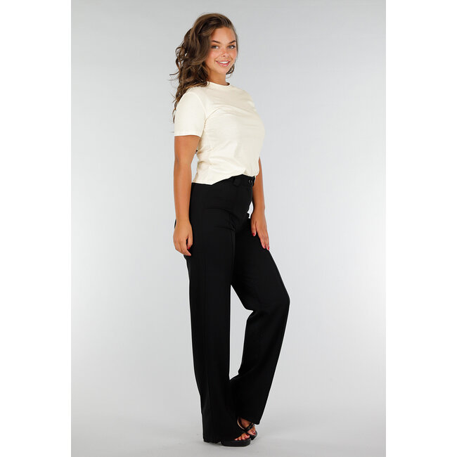 Beigefarbenes Basic T-Shirt aus Baumwolle mit Stretch, kurzen Ärmeln und lockerer Passform