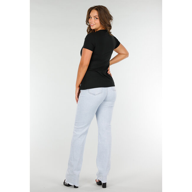 Schwarzes Stretch-T-Shirt mit schmaler Passform, Rundhalsausschnitt und Seitenschlitz