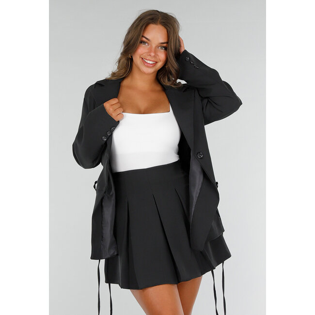 Schwarzes zweiteiliges Set mit Blazer mit Korsettschnürung und High Waist Rock mit Stretch