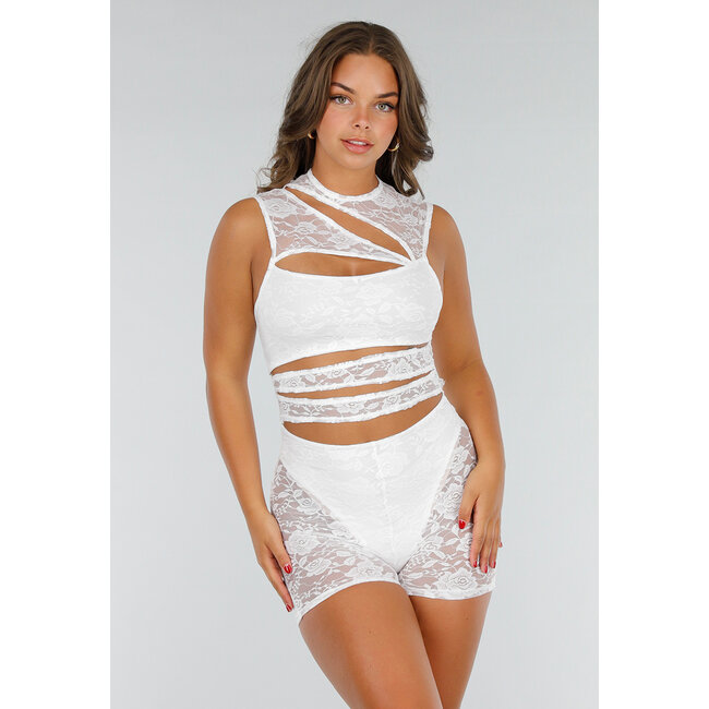 Weißer Spitzen-Strampelanzug mit Stretch, Cut-Outs und gepolstertem Unter- und Oberteil