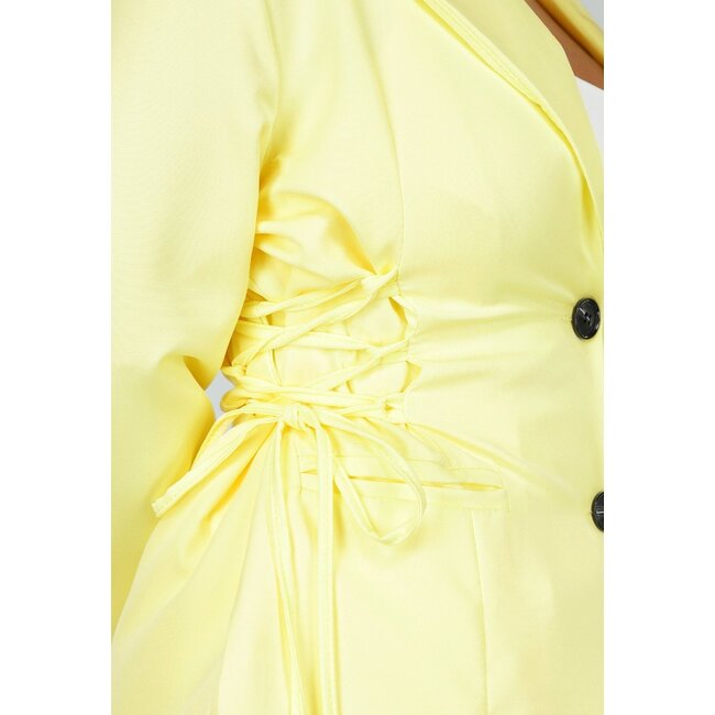 Buttergelbes Blazer-Rock-Set mit Korsettschnürung und Faltenrock mit Stretch
