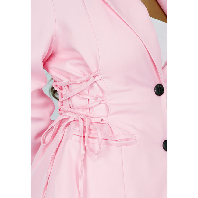 Hellrosa Zweiteiliges Set mit tailliertem Blazer und Faltenrock mit Stretch