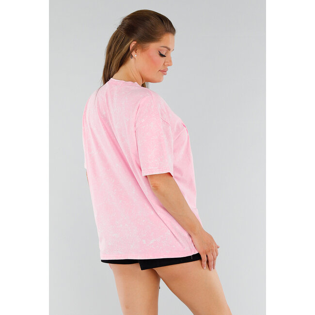 Hellrosa Stretch-T-Shirt mit neonpinkem Aufdruck und Oversized-Passform