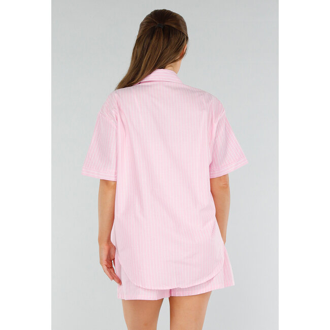 Hellrosa Baumwollset mit Bluse und kurzer Hose mit Taschen
