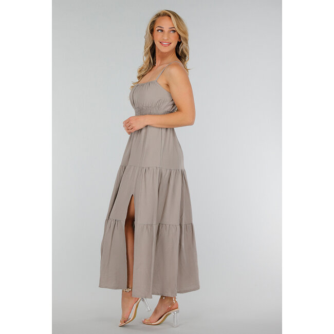 Graues Maxikleid mit Schlitz, Spaghetti-Trägern und Stretch-Taille