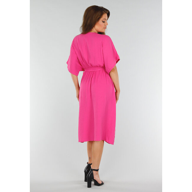 Fuchsiafarbenes Midikleid mit V-Ausschnitt, Schleifengürtel und Overslag
