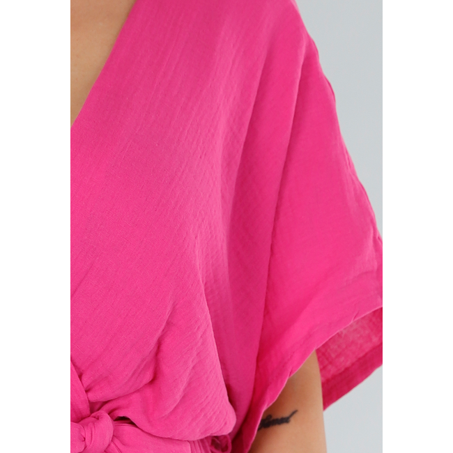 Fuchsiafarbenes Midikleid mit V-Ausschnitt, Schleifengürtel und Overslag