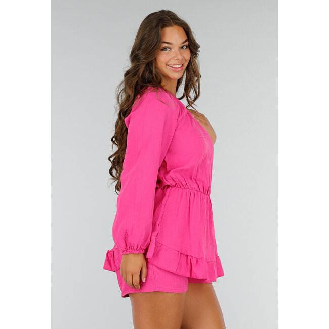 Fuchsiafarbener Playsuit aus Baumwolle mit Rüschen und One-Shoulder