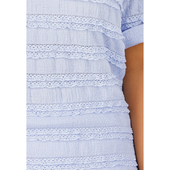 Babyblaues Stretch-Set mit Skort und Rüschen