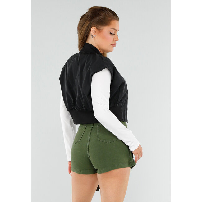 Schwarzer Cropped Bodywarmer mit Reißverschluss und hohem Kragen