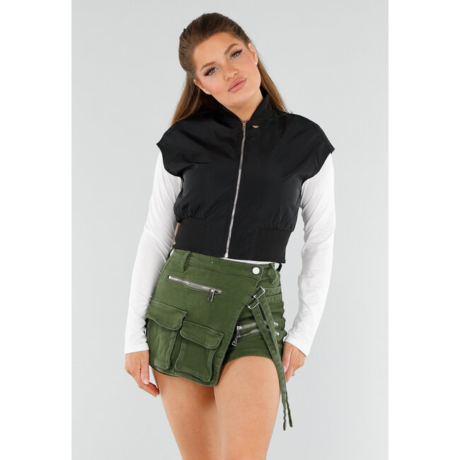 Schwarzer Cropped Bodywarmer mit Reißverschluss und hohem Kragen