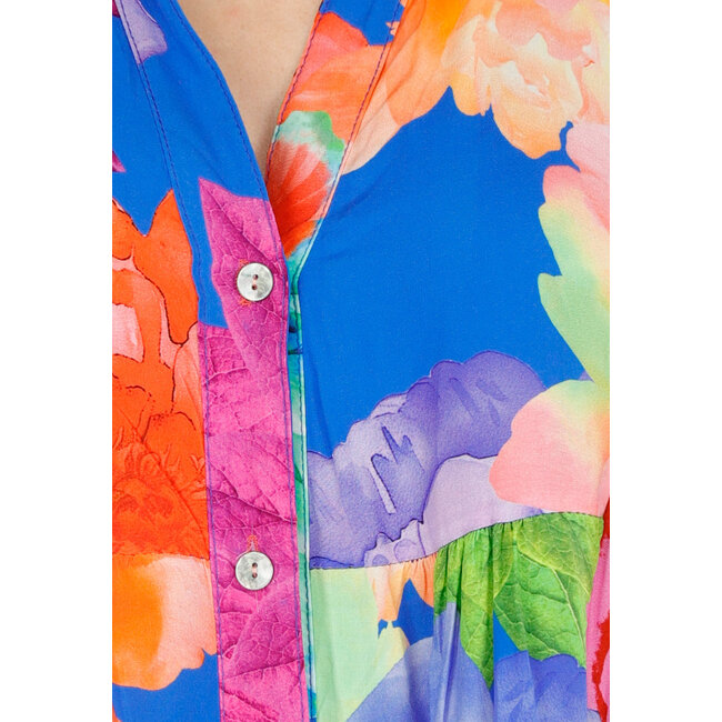 Mehrfarbiges Maxikleid mit Knopfverschluss und großem Blumendruck