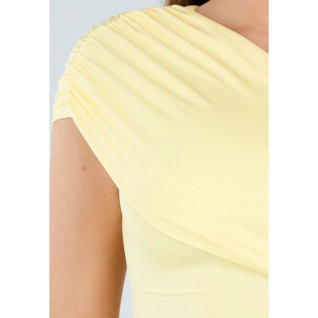 Buttergelbes One-Shoulder-Top mit Falten und Stretch