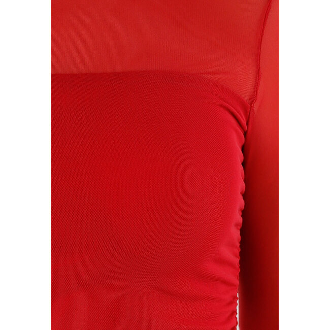 Rotes Mesh-Top mit hohem Ausschnitt und langen Ärmeln
