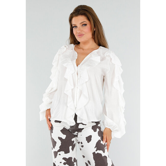 Weiße Bluse mit Volants und lockeren Ballonärmeln