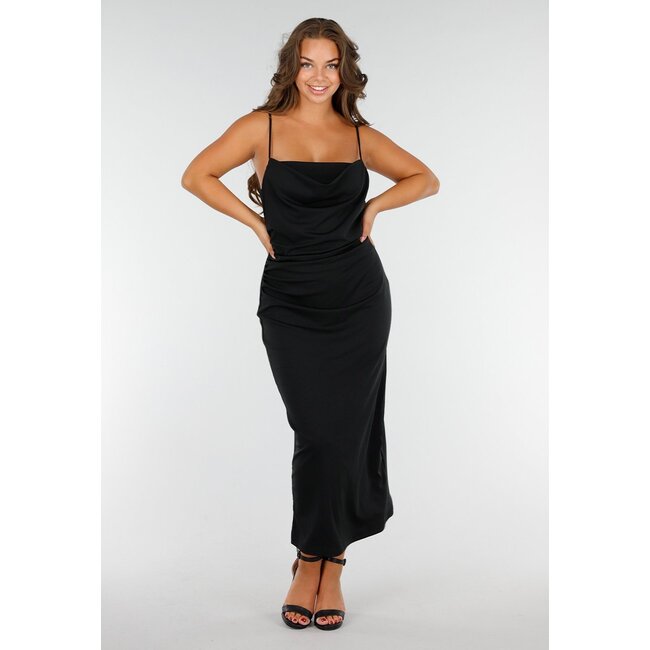 Schwarzes Stretch-Kleid mit Spaghetti-Trägern und Wasserfall-Ausschnitt