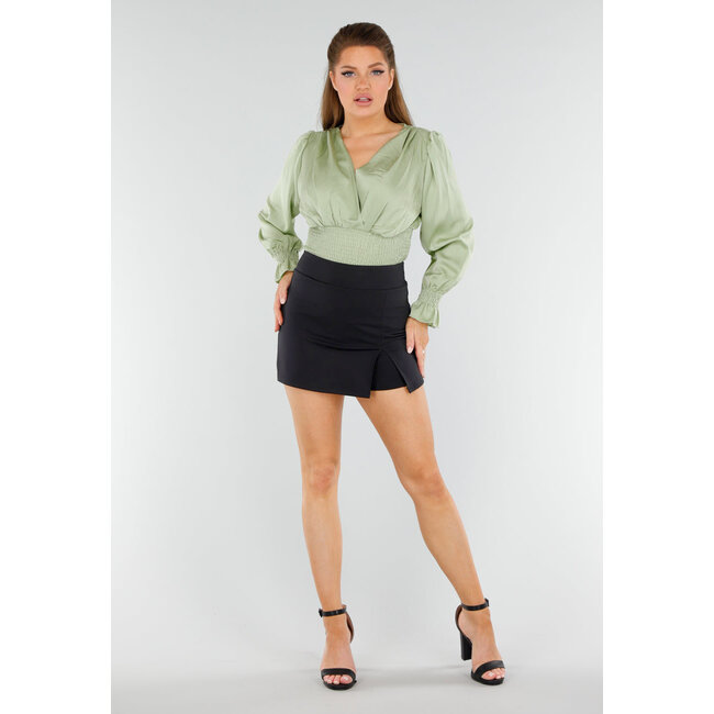 Schwarzer Skort mit Schlitz und elastischem Bund